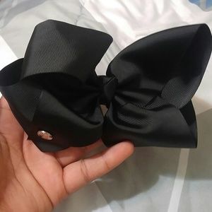Black jojo bow